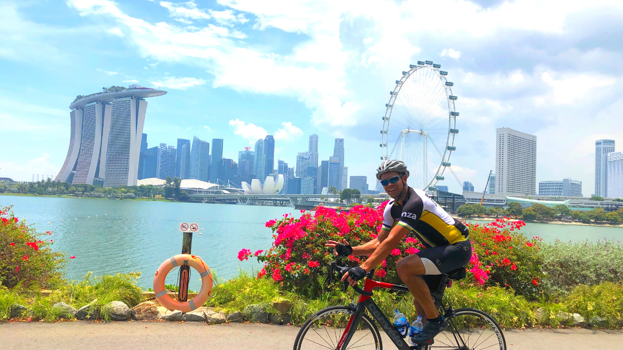 Road Bike Rentals in Singapore, Singapore | Livelo